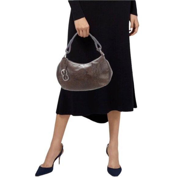 Escada mbossed eather andbag - Picture 1 of 12
